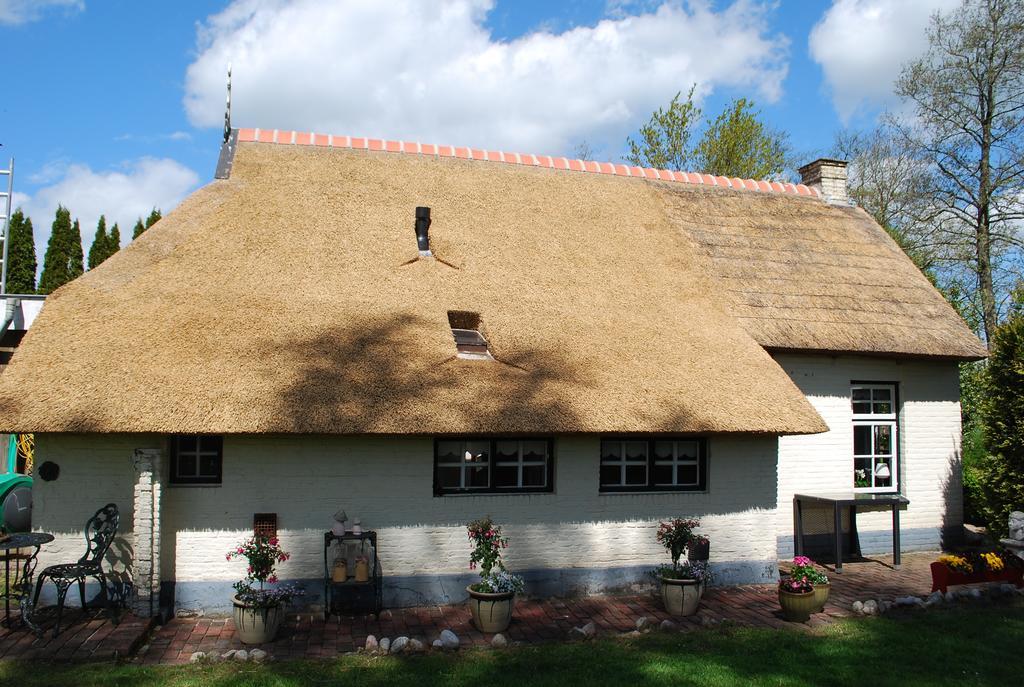 Vakantiehuis "It Koaihus" Jistrum Exterior photo